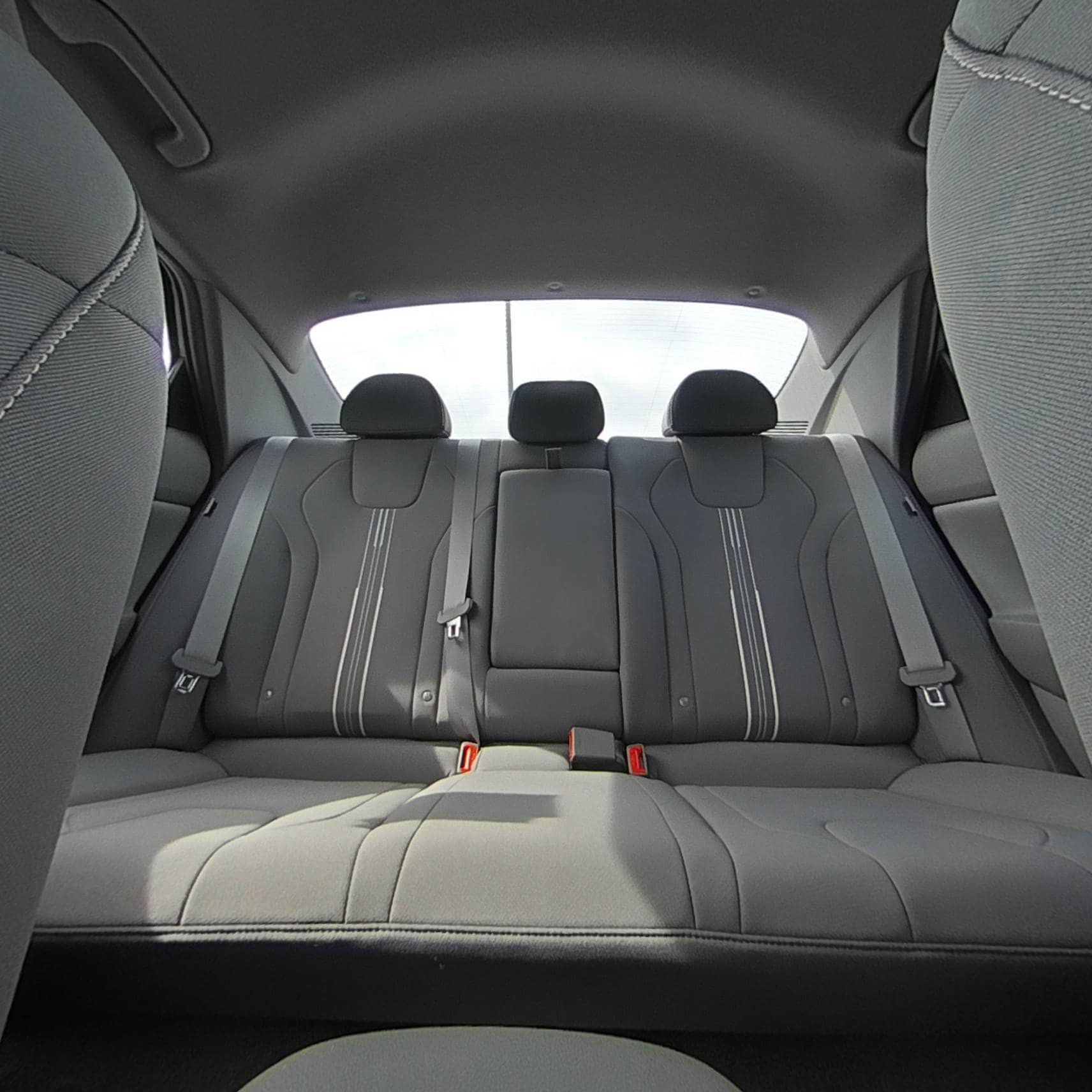 Certified 2024 Hyundai Elantra SEL w/ Convenience Package FWD image 33