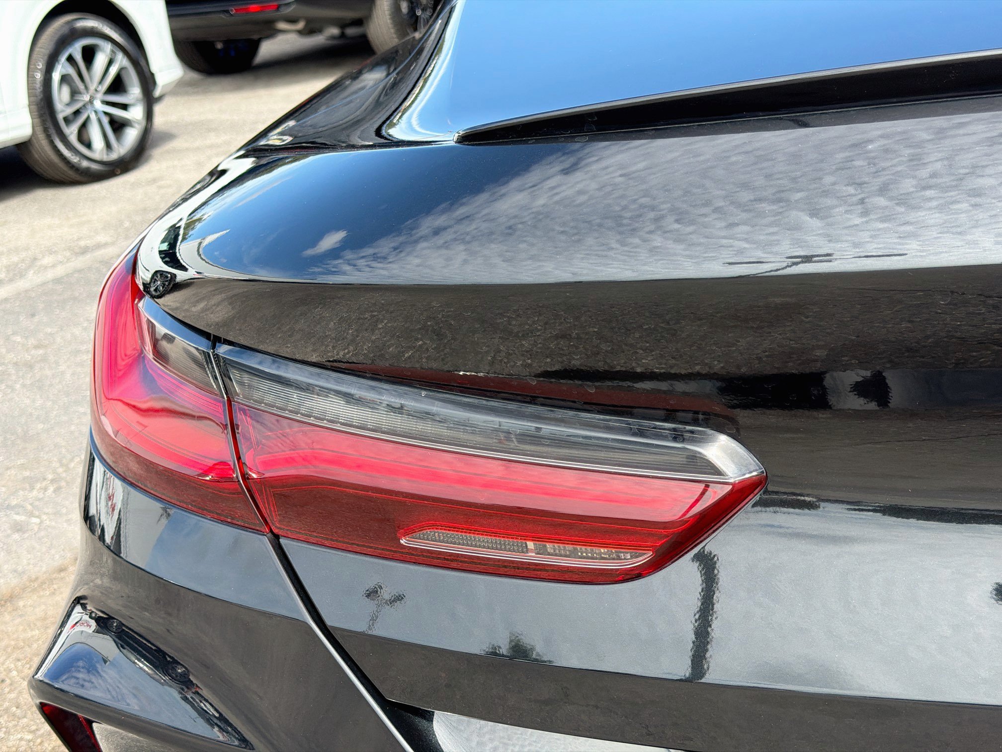 Used 2020 BMW M8 Coupe w/ M Driver's Package AWD/4WD image 10