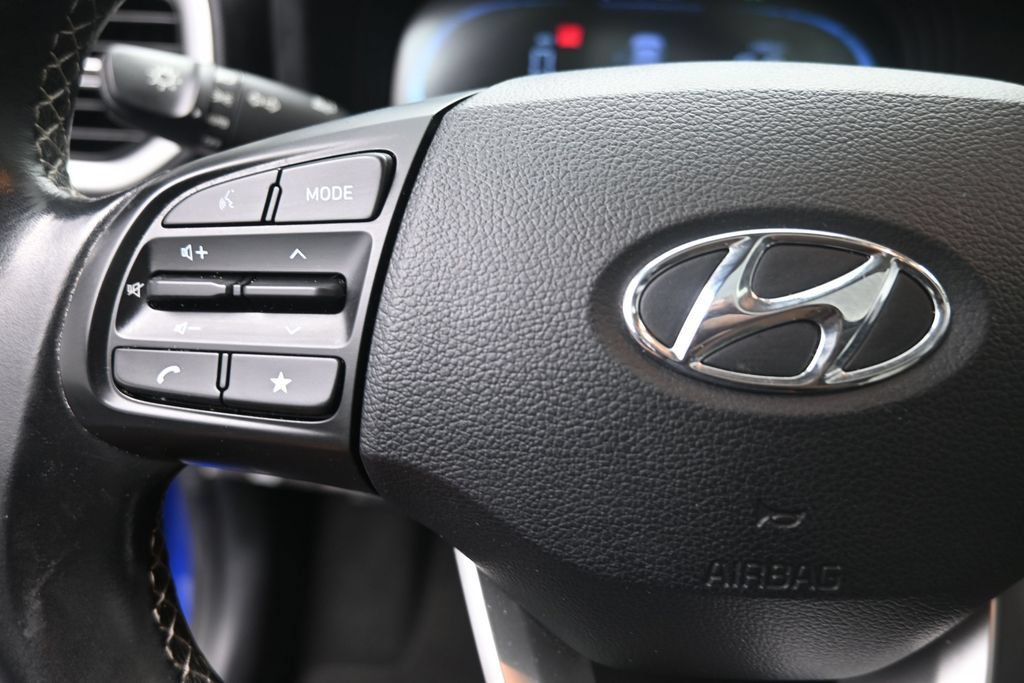 Used 2024 Hyundai Venue SEL FWD image 15