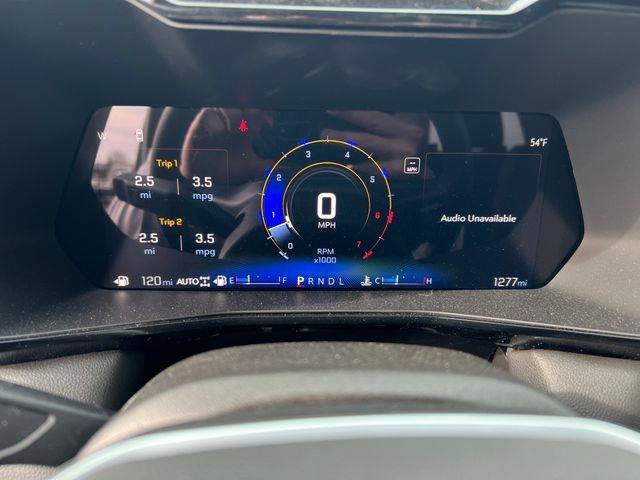 New 2025 Chevrolet Colorado LT w/ LT Convenience Package image 14