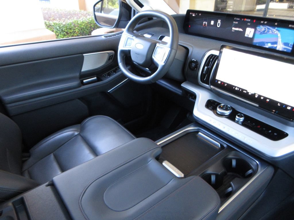Certified 2025 Ford Expedition Max Active RWD image 18