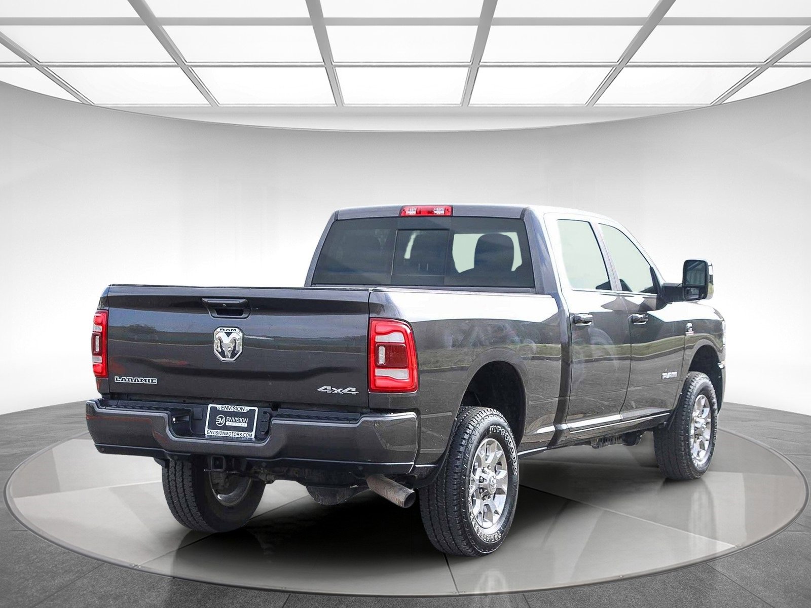 Used 2024 RAM 2500 Laramie w/ Safety Group image 4