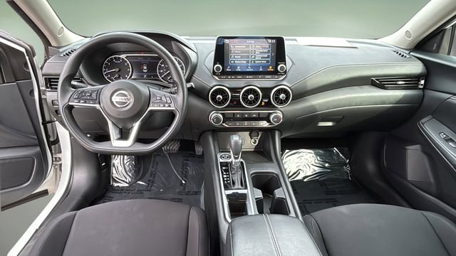 Used 2023 Nissan Sentra SV image 16