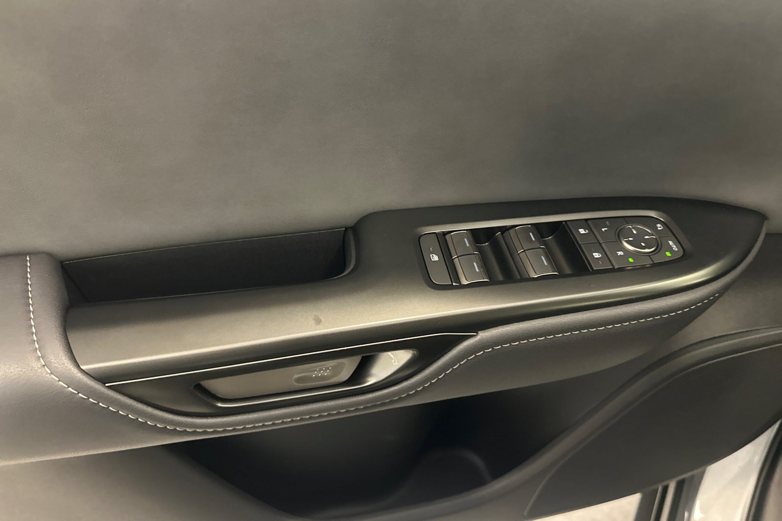 New 2026 Lexus RZ 350e 2WD image 13