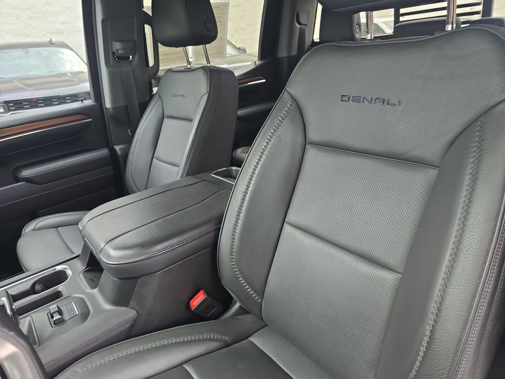 Used 2024 GMC Sierra 1500 Denali w/ Technology Package image 23