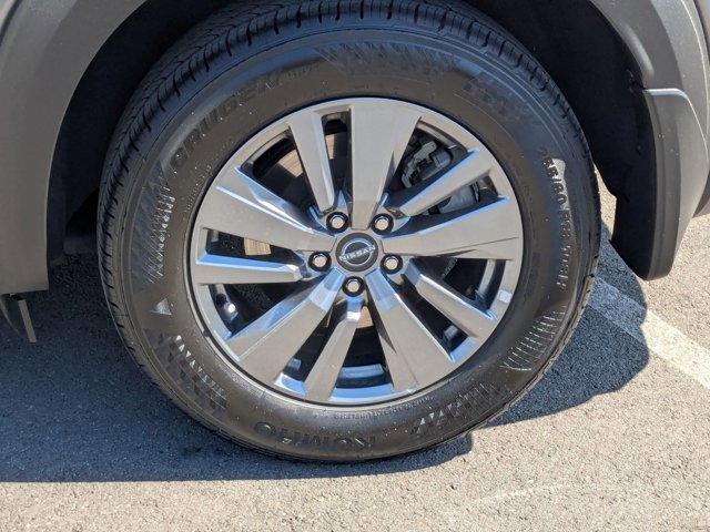 Used 2024 Nissan Pathfinder SV image 21