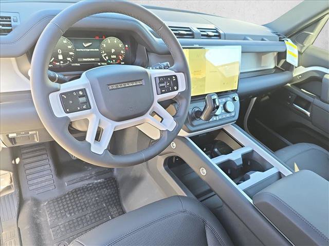 New 2026 Land Rover Defender 110 X-Dynamic SE AWD/4WD image 16
