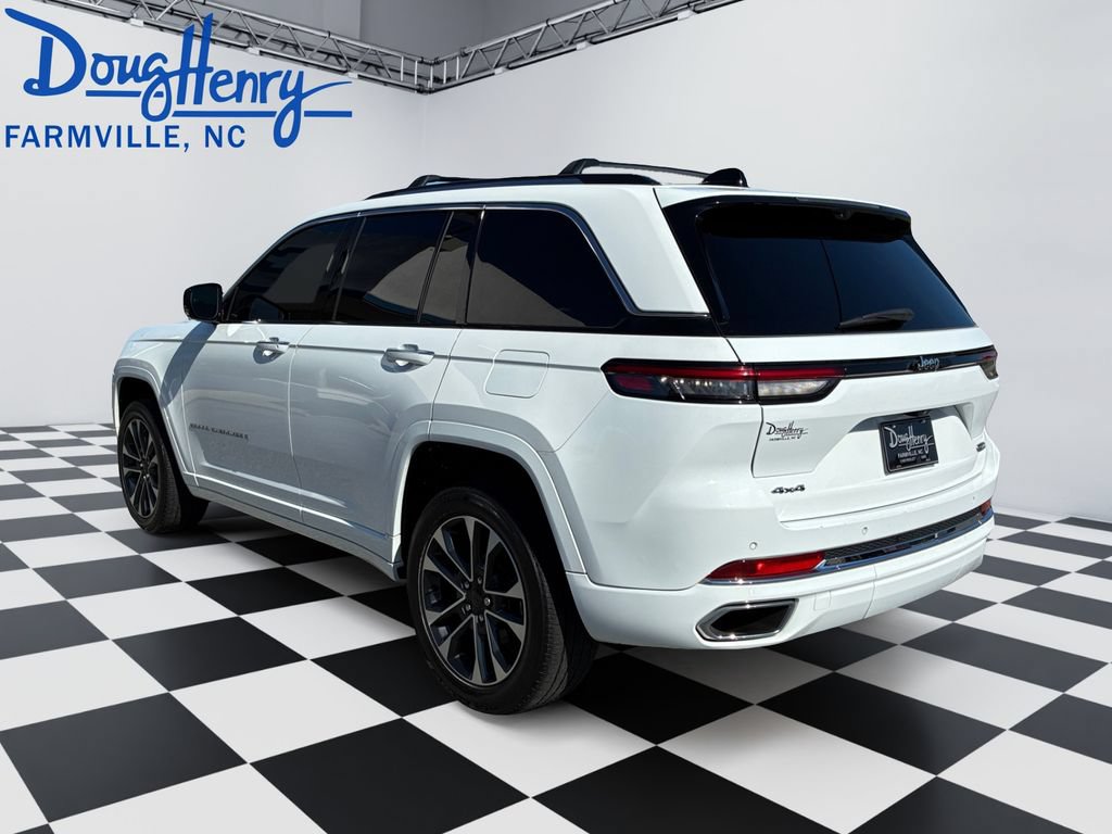 Used 2023 Jeep Grand Cherokee Overland w/ Adv Protech Group III AWD/4WD image 3