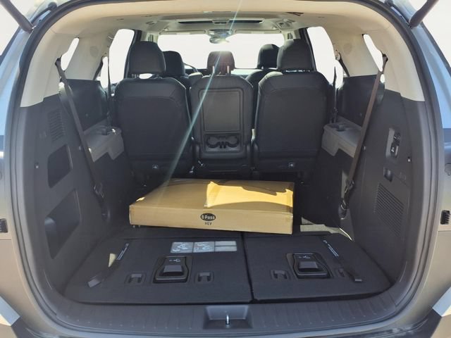 New 2026 Kia Carnival SX FWD image 24