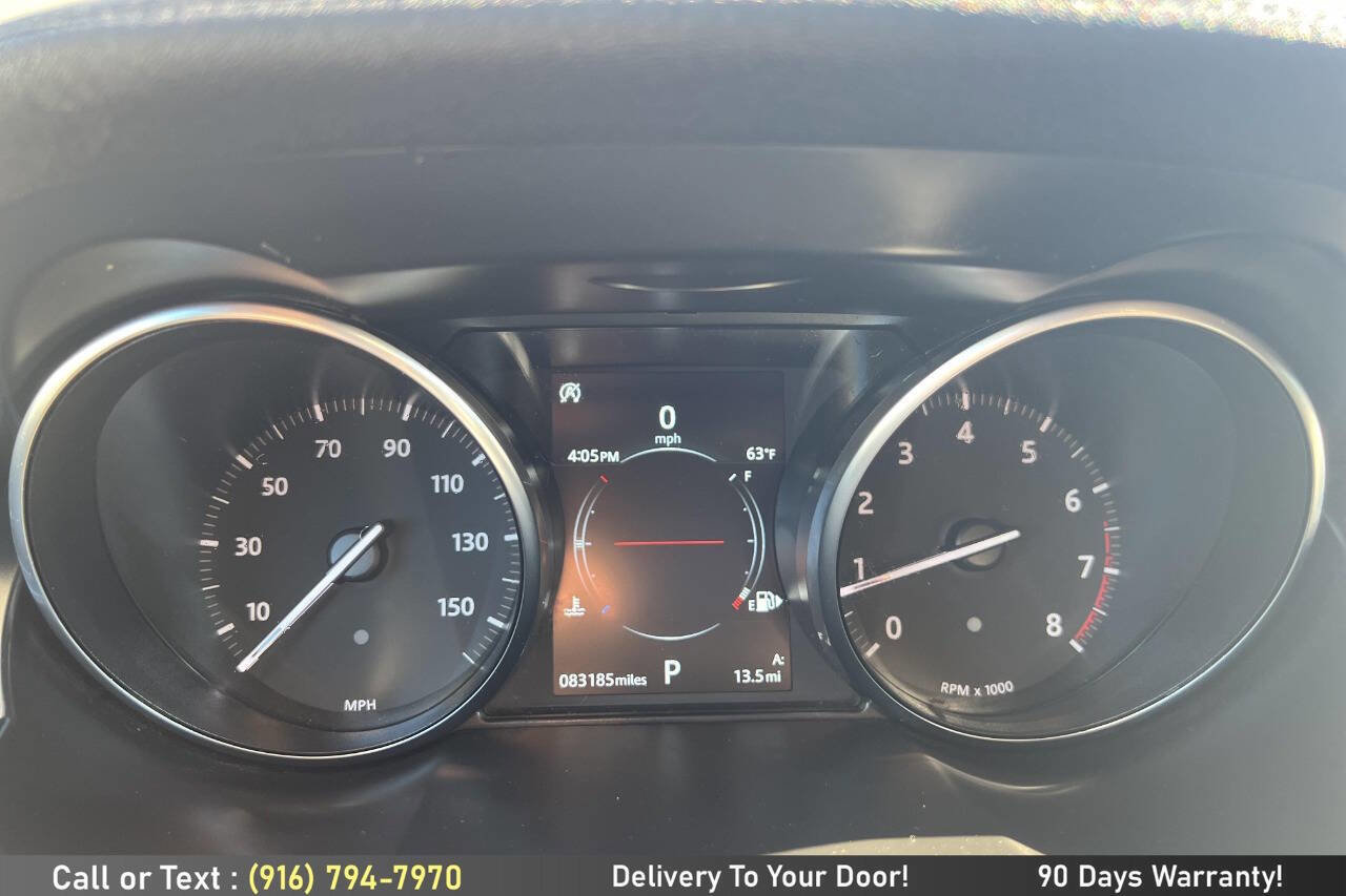 Used 2018 Land Rover Range Rover Evoque SE Premium image 20