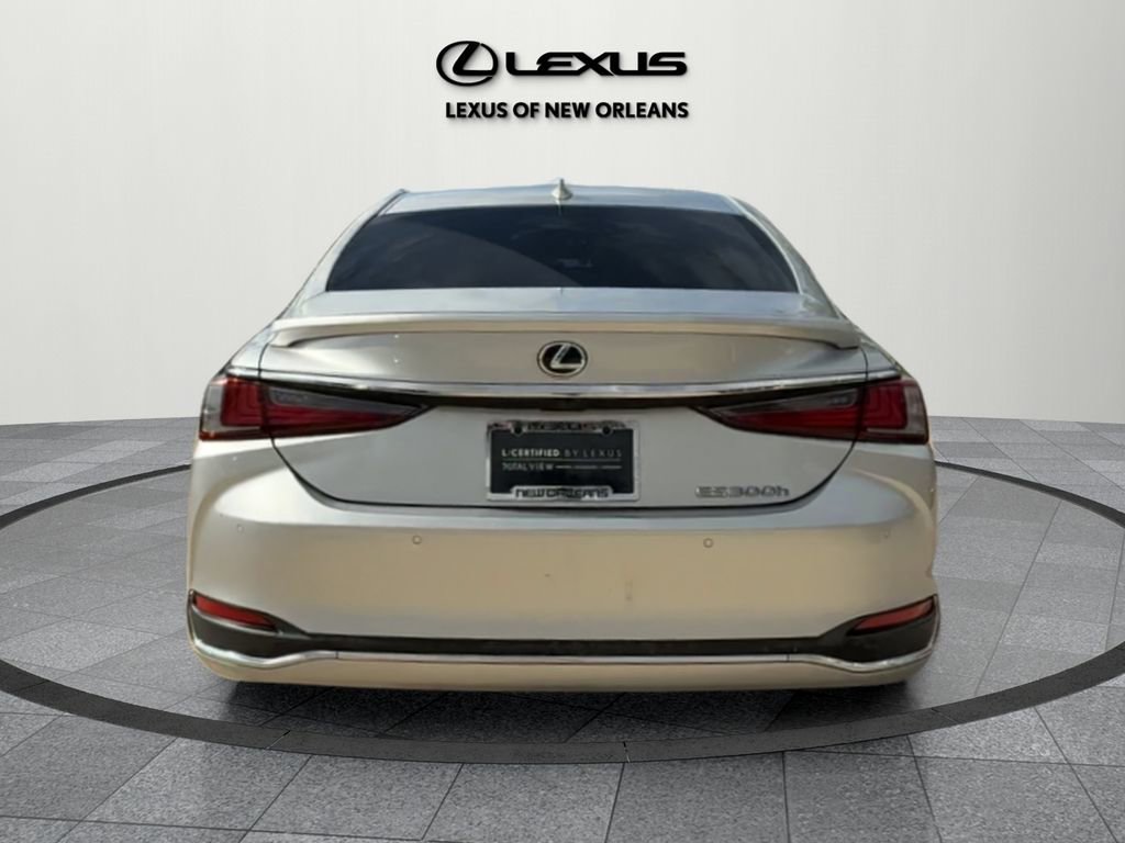 Used 2020 Lexus ES 300h w/ Premium Package image 6