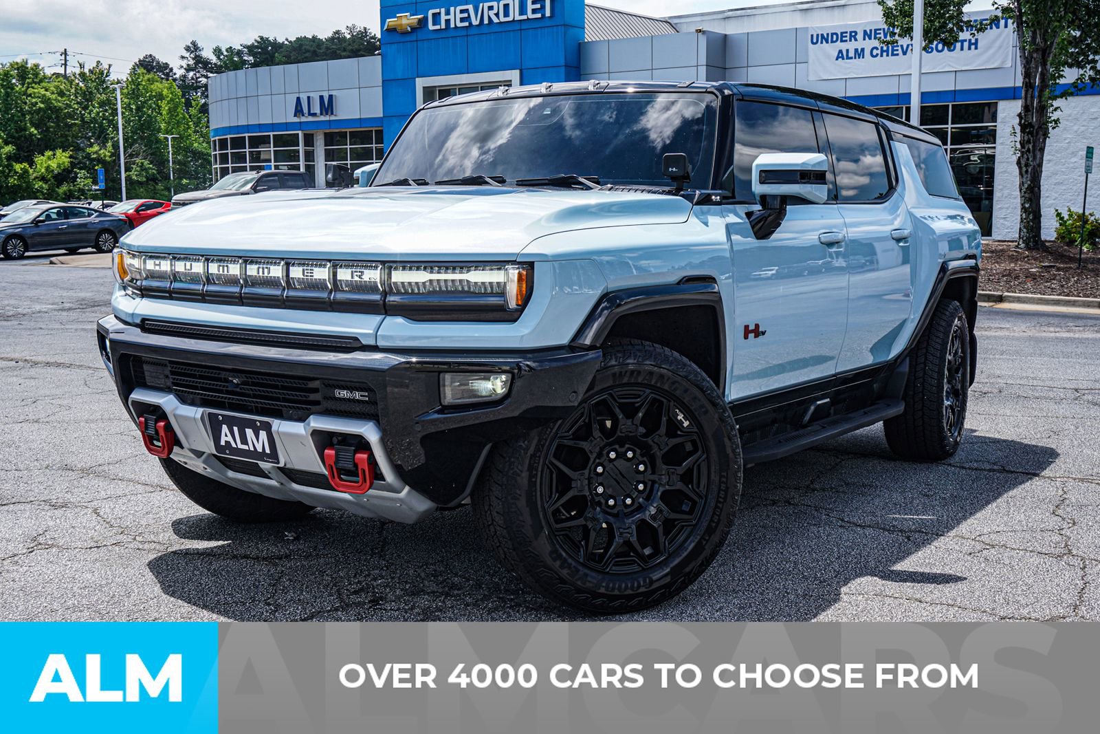 Used 2024 GMC Hummer EV 2X w/ LPO, Illumination Package AWD/4WD image 3