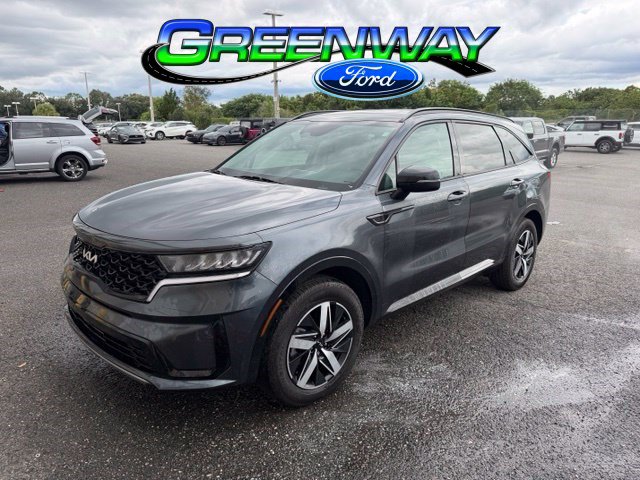 Used 2023 Kia Sorento S