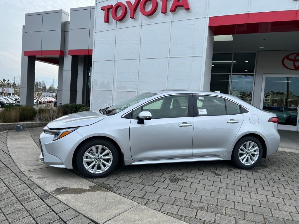 New 2026 Toyota Corolla XLE FWD image 2