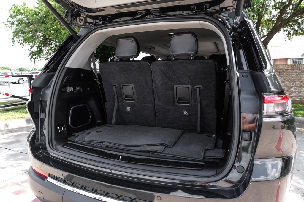 Used 2022 Jeep Grand Cherokee L Limited RWD image 63