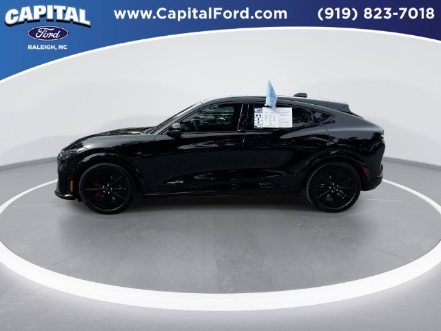 Used 2025 Ford Mustang Mach-E GT AWD/4WD image 5