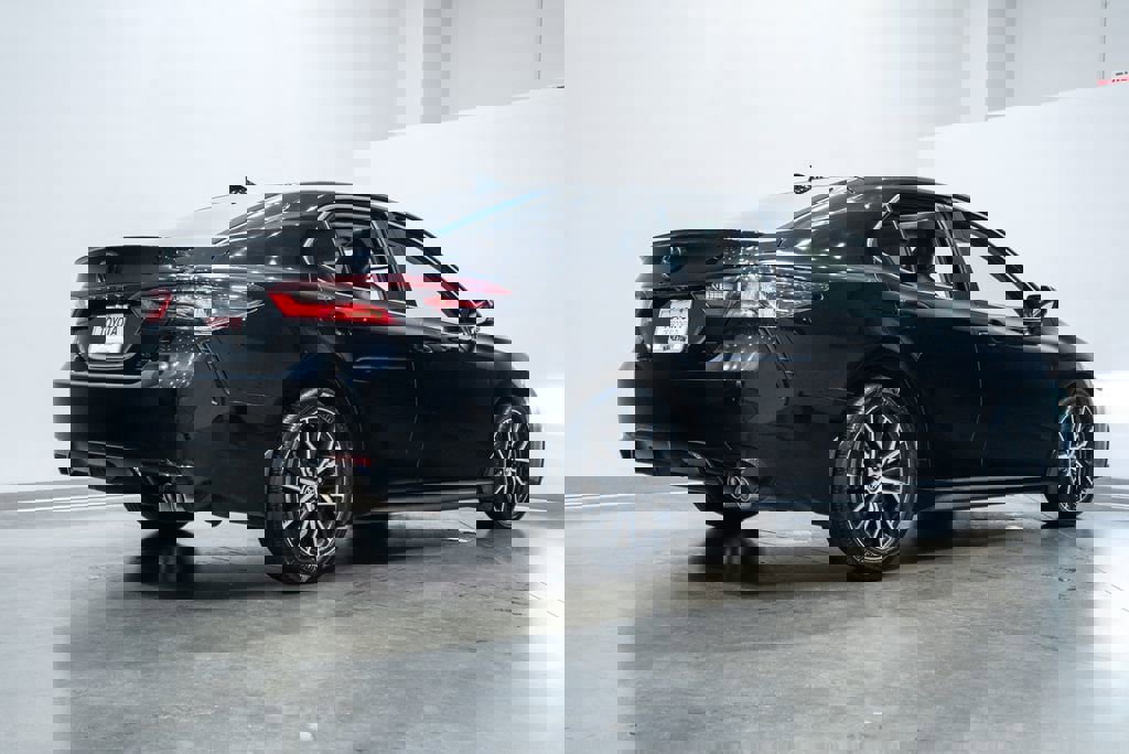 Certified 2023 Toyota Camry SE w/ Convenience Package image 8