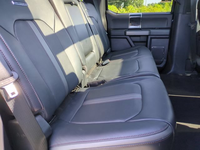 Used 2022 Ford F250 Platinum w/ FX4 Off-Road Package AWD/4WD image 32
