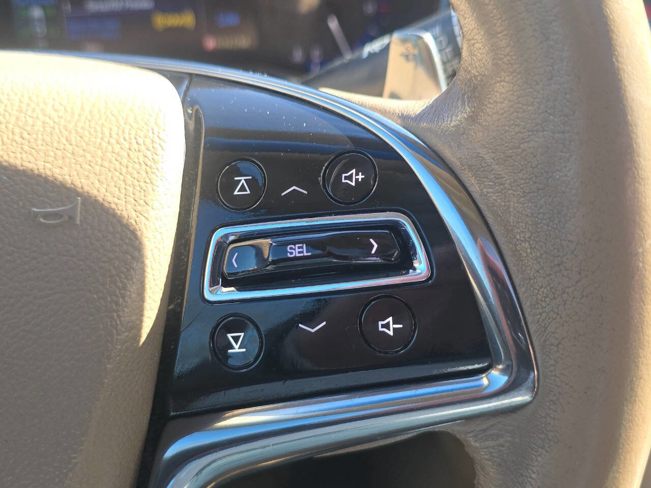 Used 2014 Cadillac CTS Luxury image 24