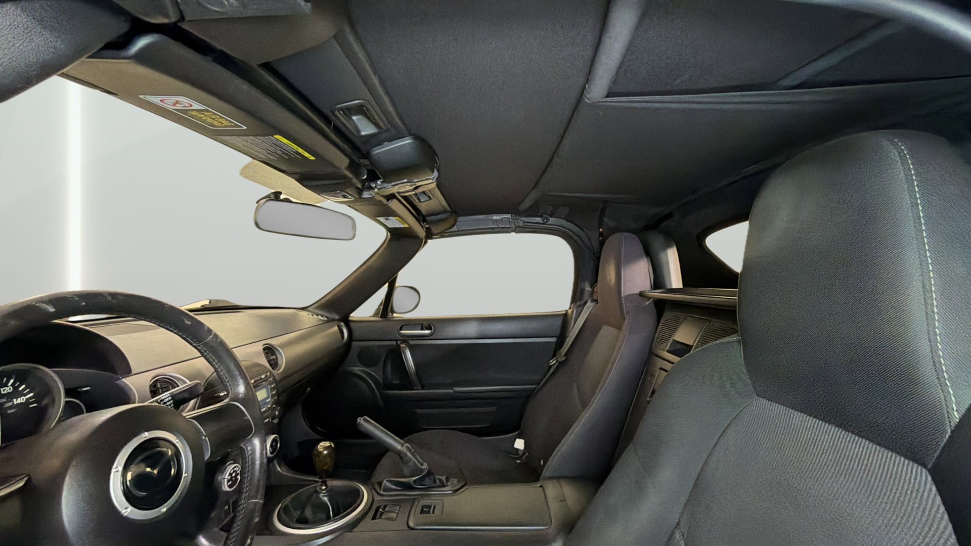 Used 2010 MAZDA MX-5 Miata Sport RWD image 32