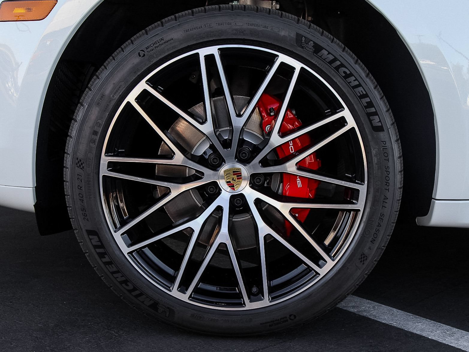 New 2026 Porsche Macan S AWD/4WD image 11