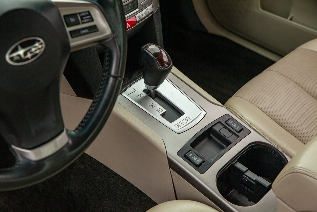 Used 2014 Subaru Legacy 3.6R Limited image 14