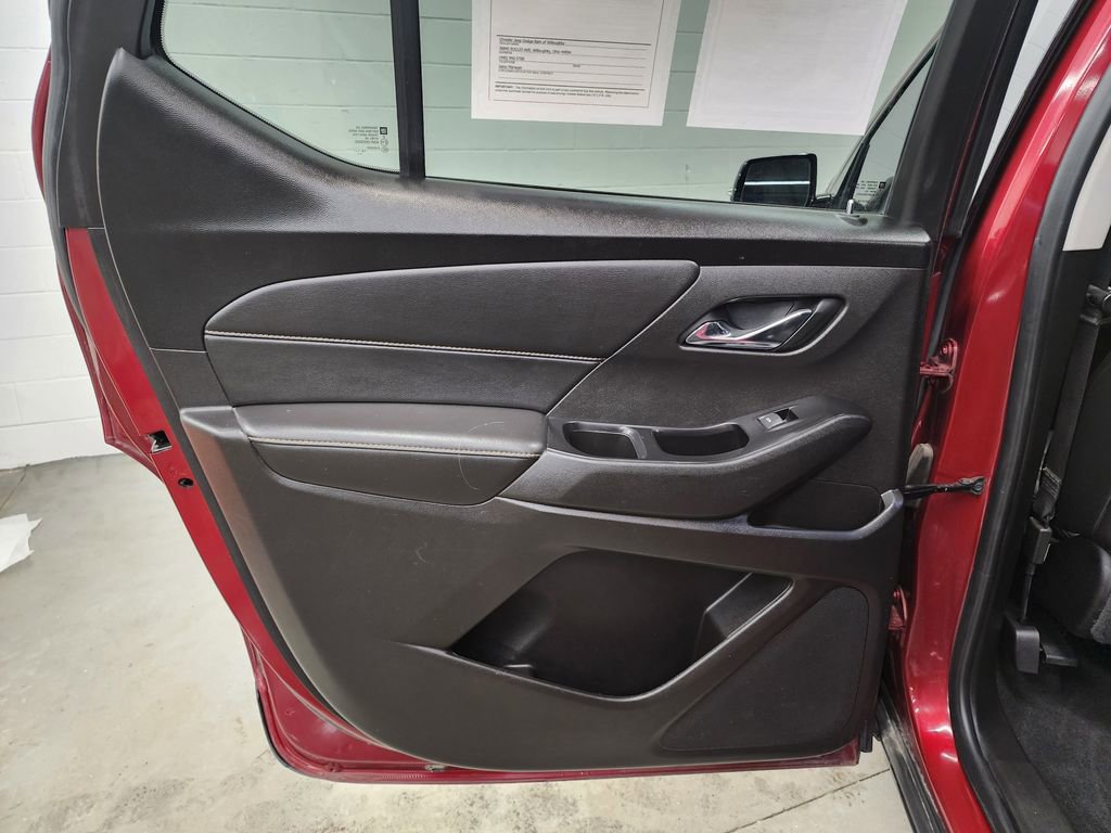 Used 2019 Chevrolet Traverse RS w/ LPO, Floor Liner Package image 24