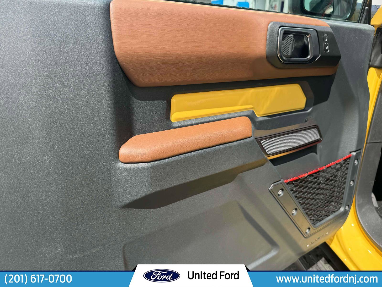 Used 2024 Ford Bronco Heritage Edition image 9