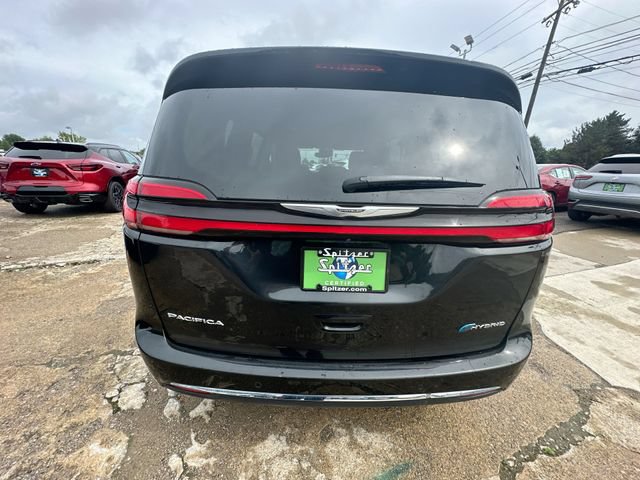 Used 2023 Chrysler Pacifica Touring-L FWD image 35