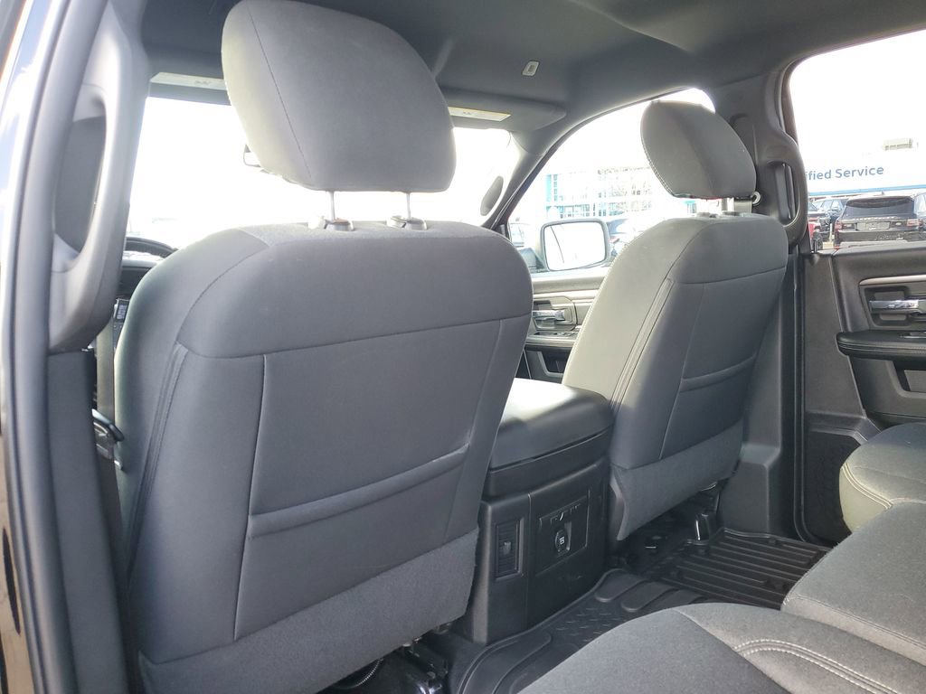 Used 2021 RAM 1500 Classic Warlock image 31