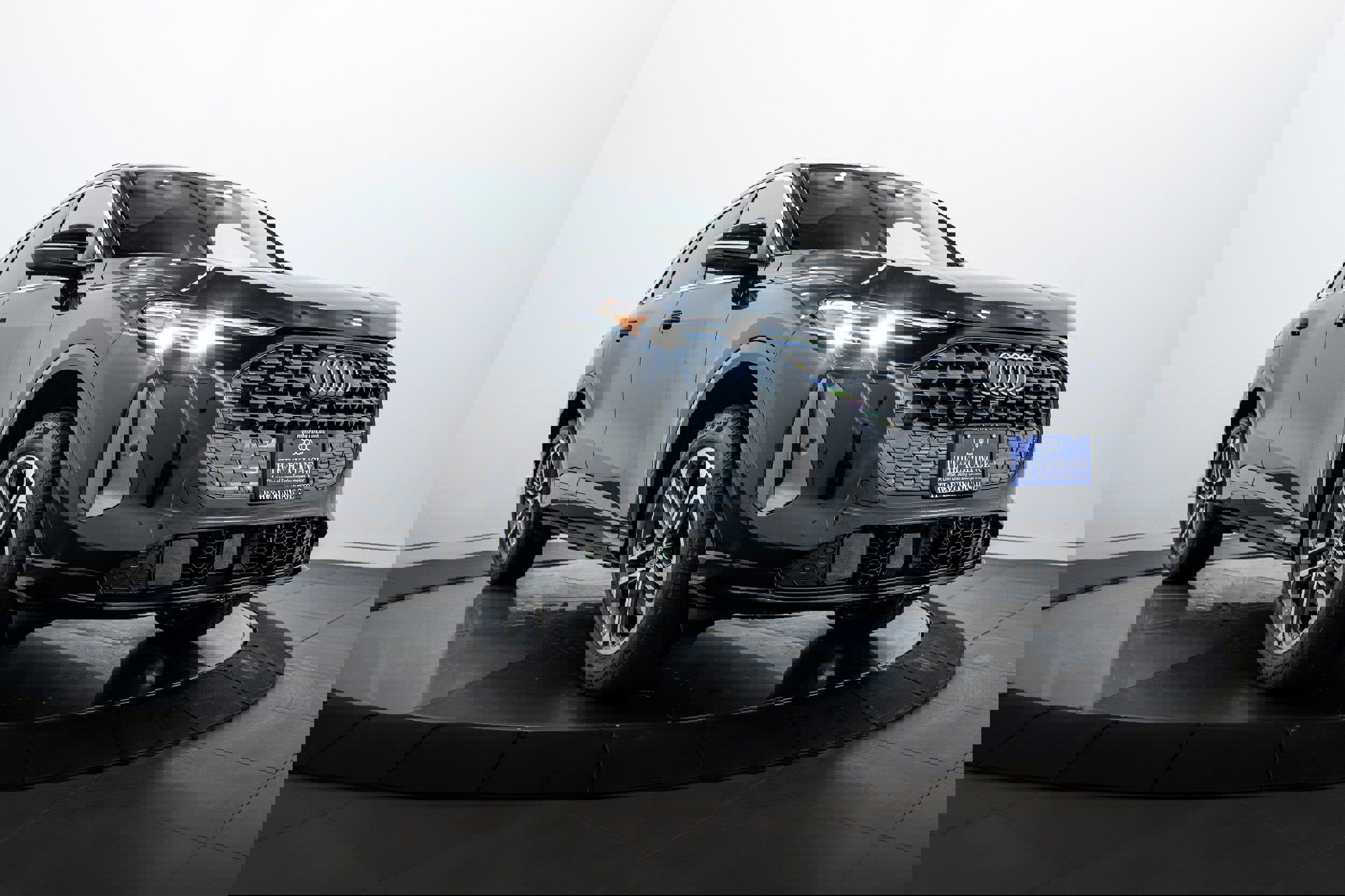 New 2025 Audi Q5 Premium Plus image 1