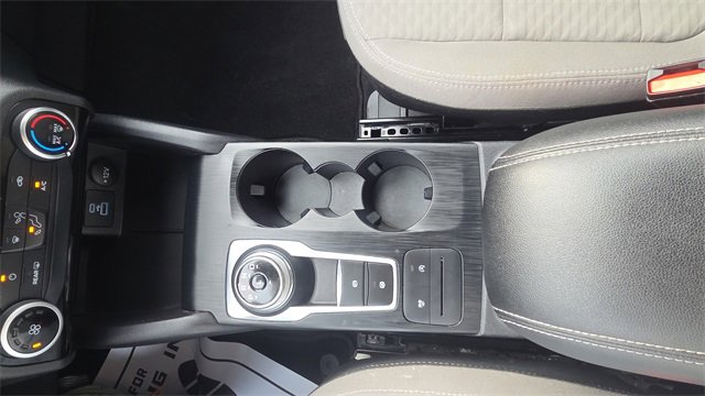 Used 2022 Ford Escape SE image 26