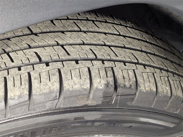 Used 2019 Toyota RAV4 Limited image 8