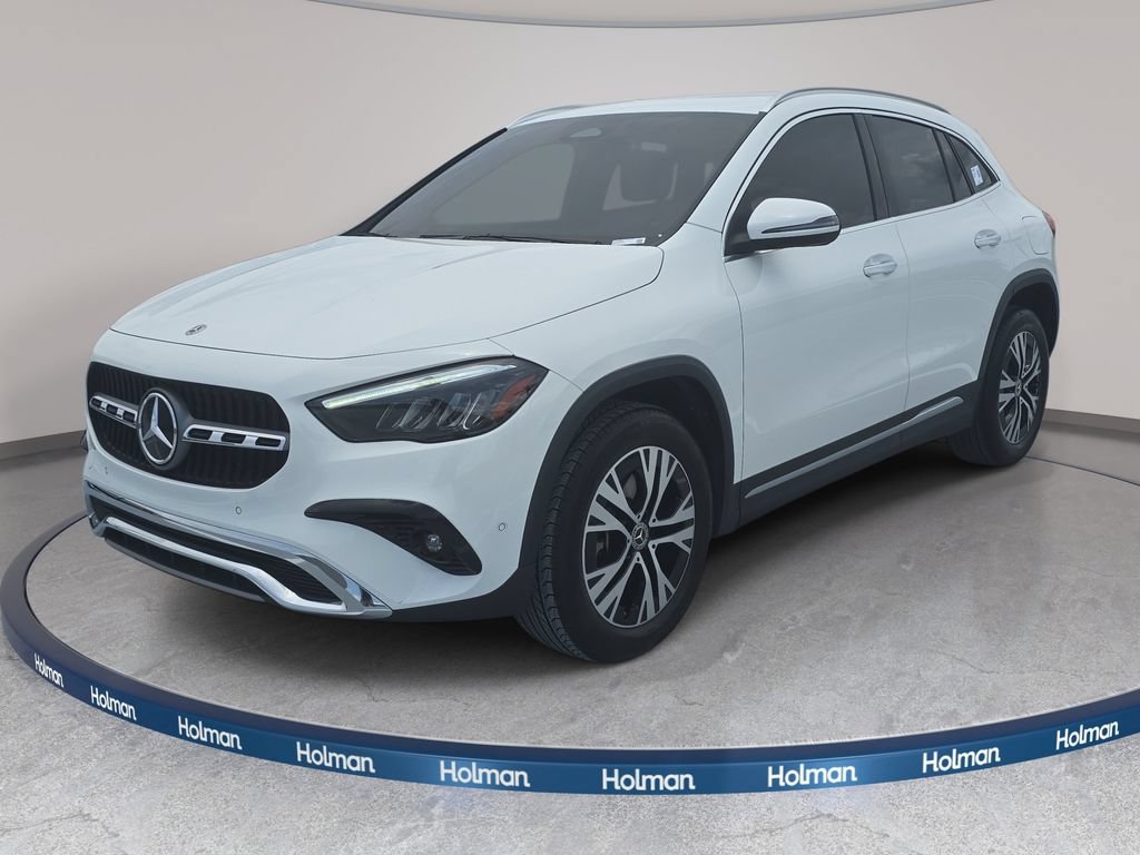 Used 2025 Mercedes-Benz GLA 250 image 1
