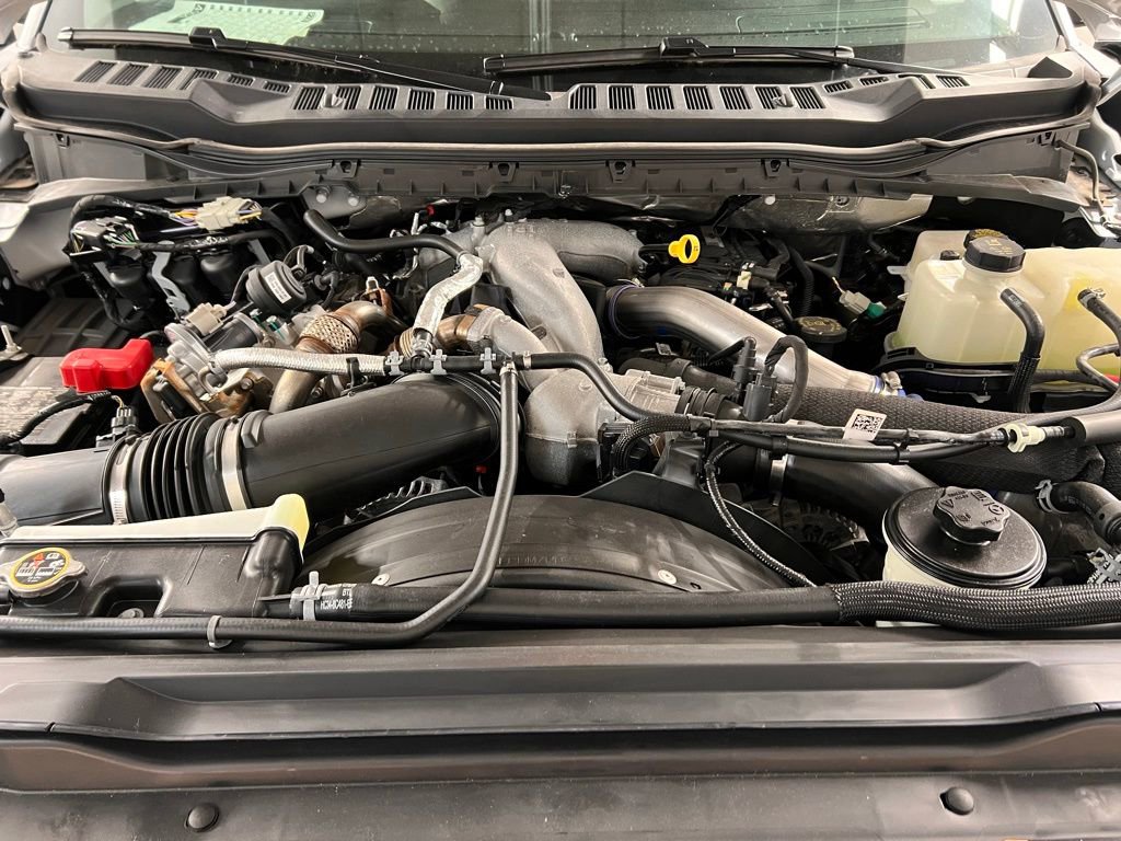 New 2025 Ford F550 4x4 Regular Cab Super Duty image 28