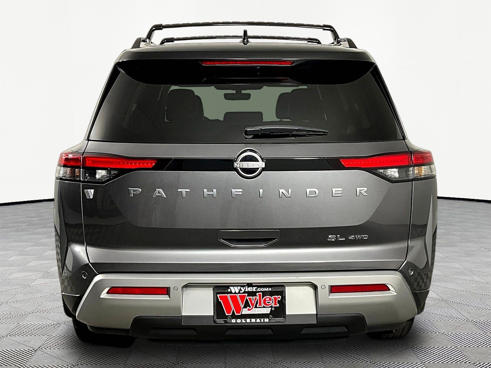 Certified 2024 Nissan Pathfinder SL AWD/4WD image 5