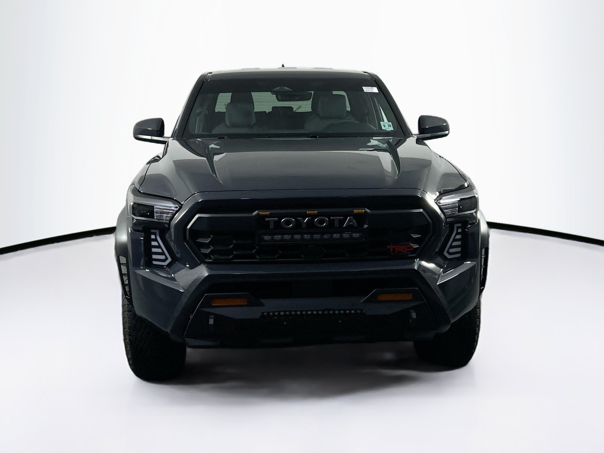 Used 2025 Toyota Tacoma TRD Off-Road AWD/4WD image 2