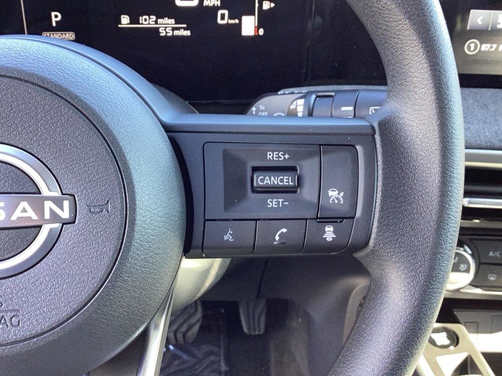 New 2025 Nissan Kicks SV w/ Charging Package image 16