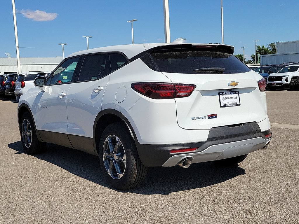 New 2026 Chevrolet Blazer LT FWD image 8