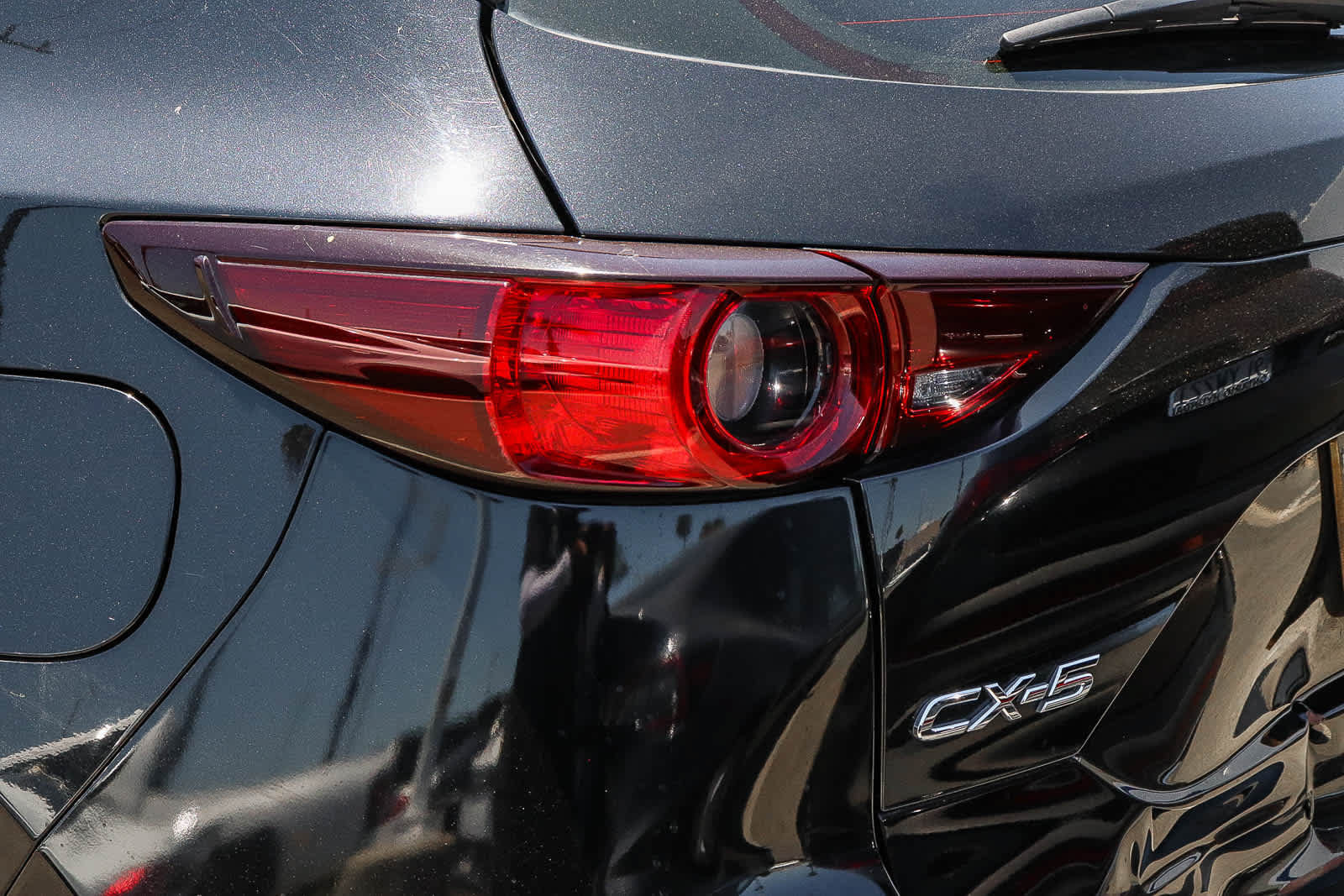 Used 2019 MAZDA CX-5 Sport FWD image 9