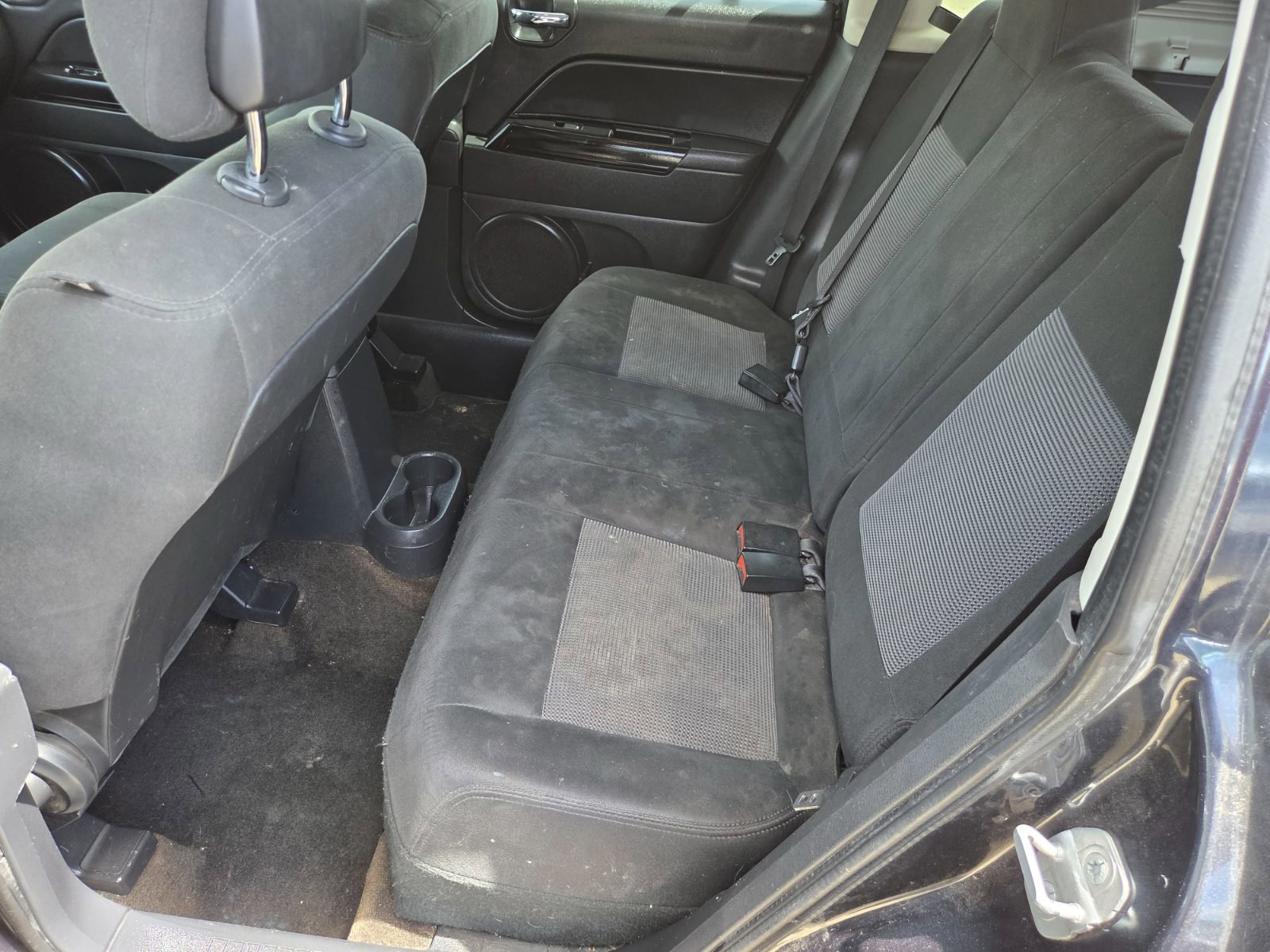 Used 2014 Jeep Compass Sport w/ Power Value Group FWD image 9