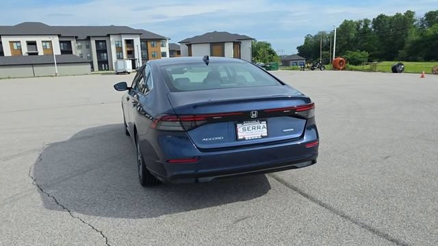 Used 2023 Honda Accord EX-L image 6