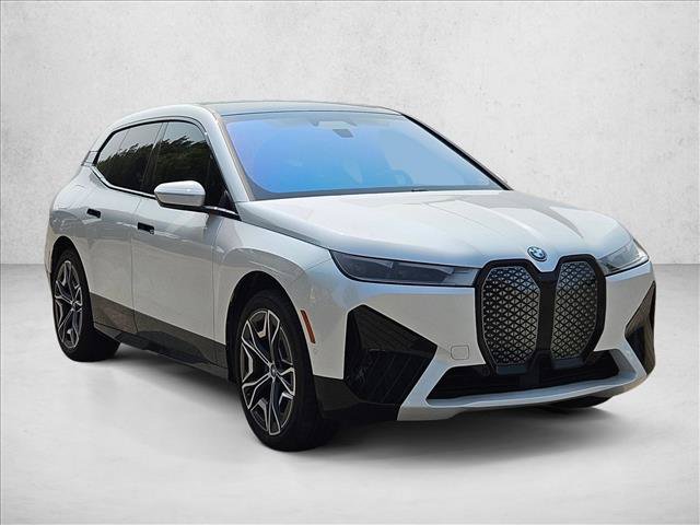 Certified 2024 BMW iX xDrive50 w/ Premium Package AWD/4WD image 3