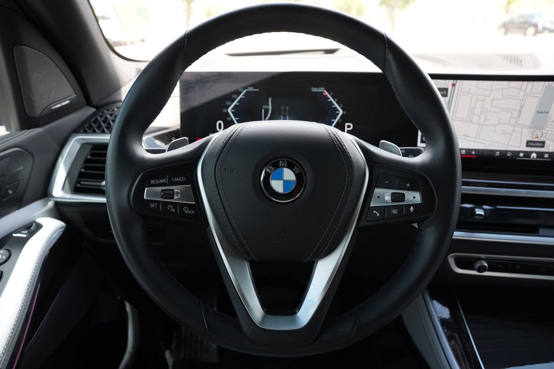 Used 2024 BMW X5 sDrive40i w/ Premium Package image 10