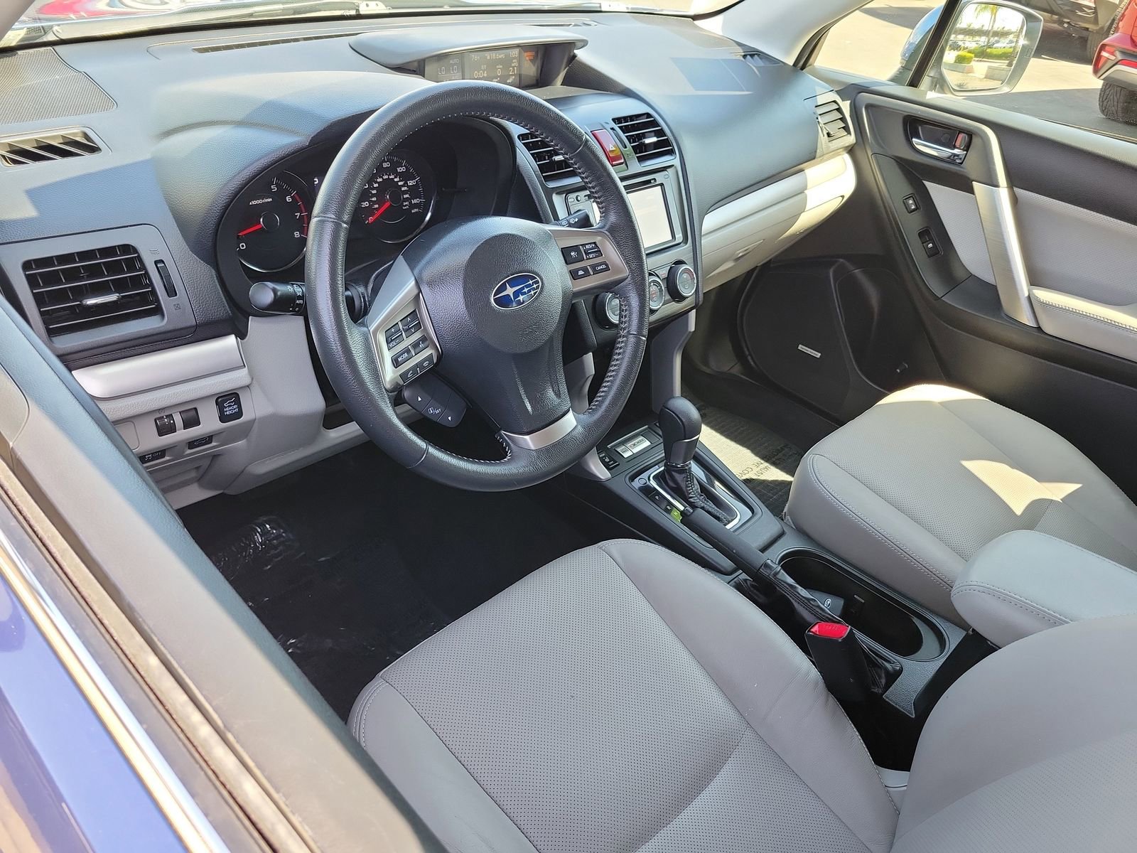 Used 2015 Subaru Forester 2.5i Touring w/ Eyesight & Navigation System AWD/4WD image 6