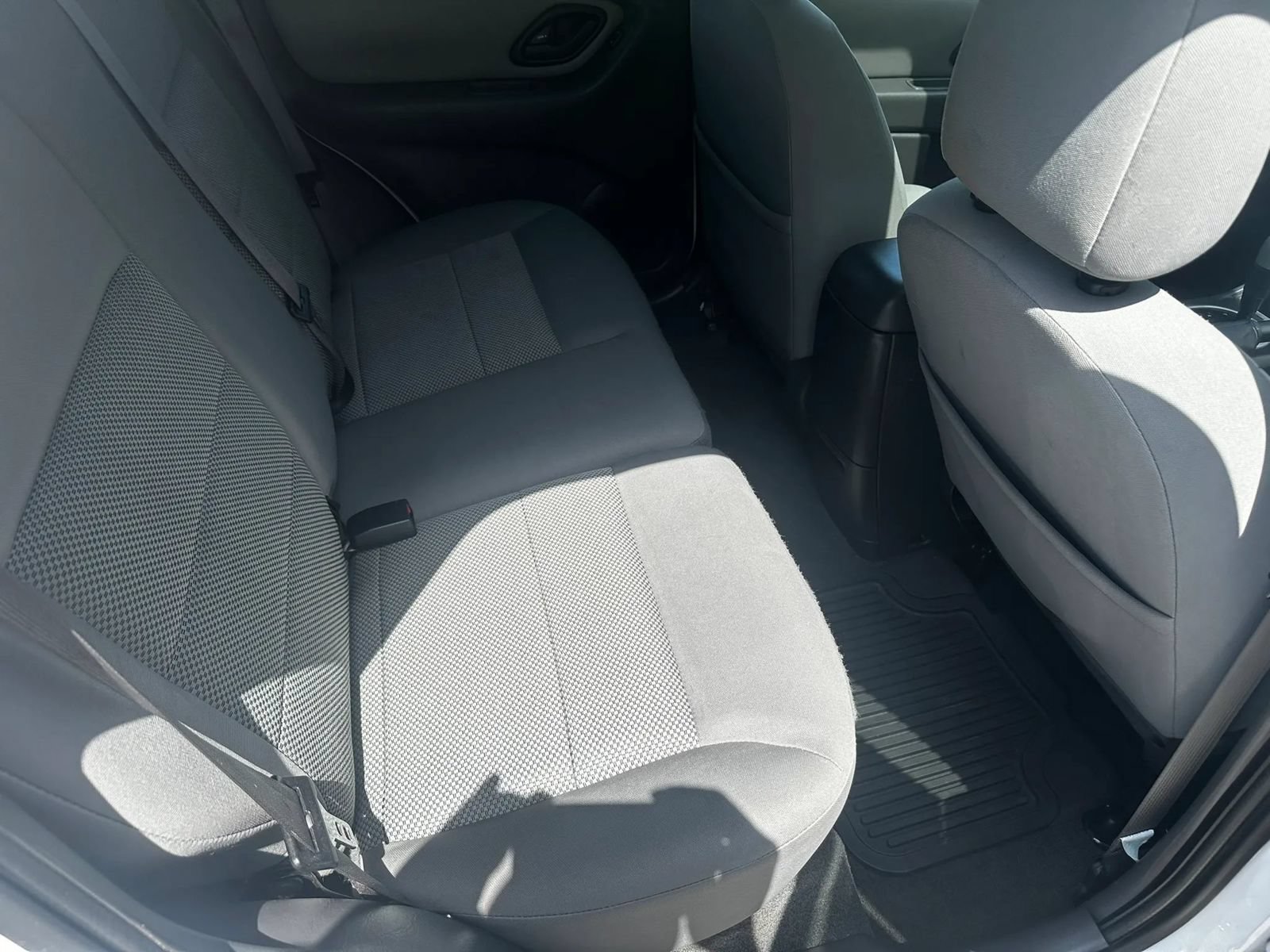 Used 2007 Ford Escape XLT FWD image 19