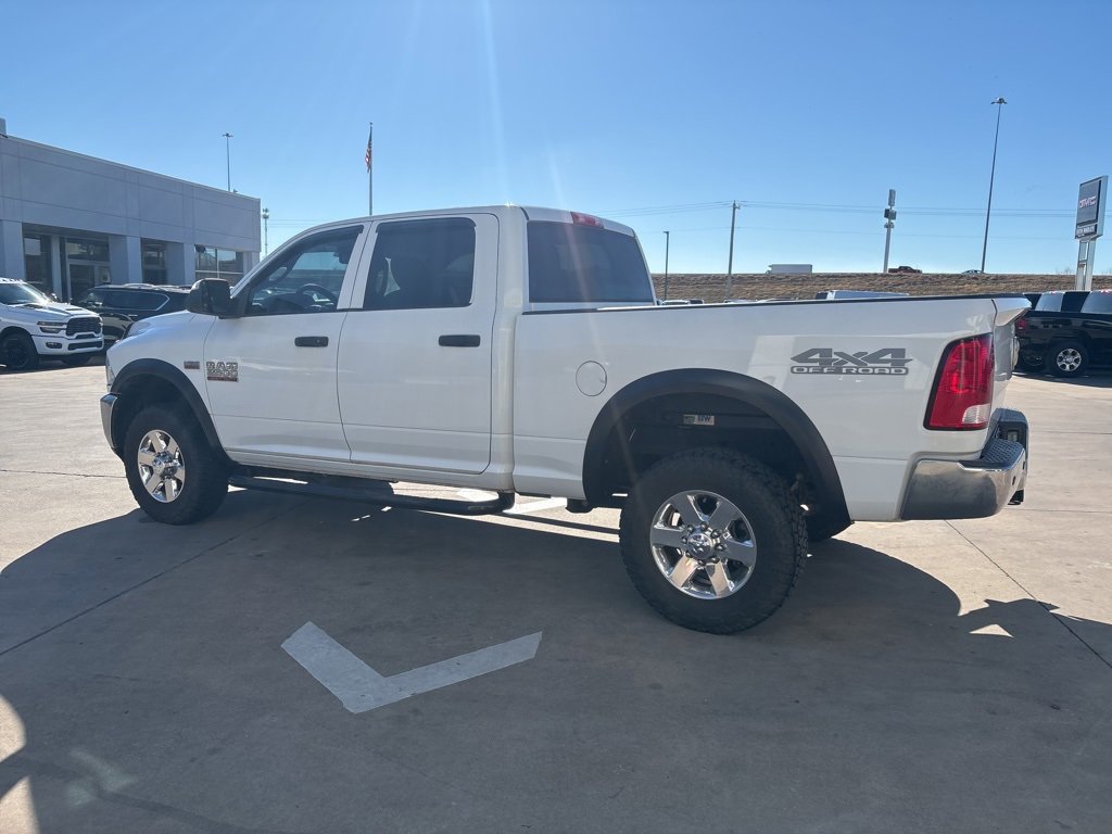 Used 2018 RAM 2500 Tradesman w/ Chrome Appearance Group image 4