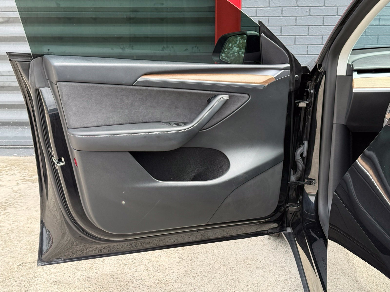 Used 2023 Tesla Model Y Performance AWD/4WD image 15