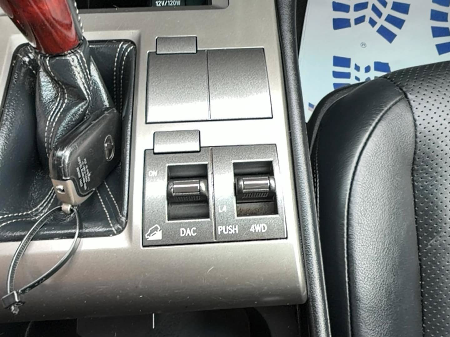 Used 2013 Lexus GX 460 AWD/4WD image 12