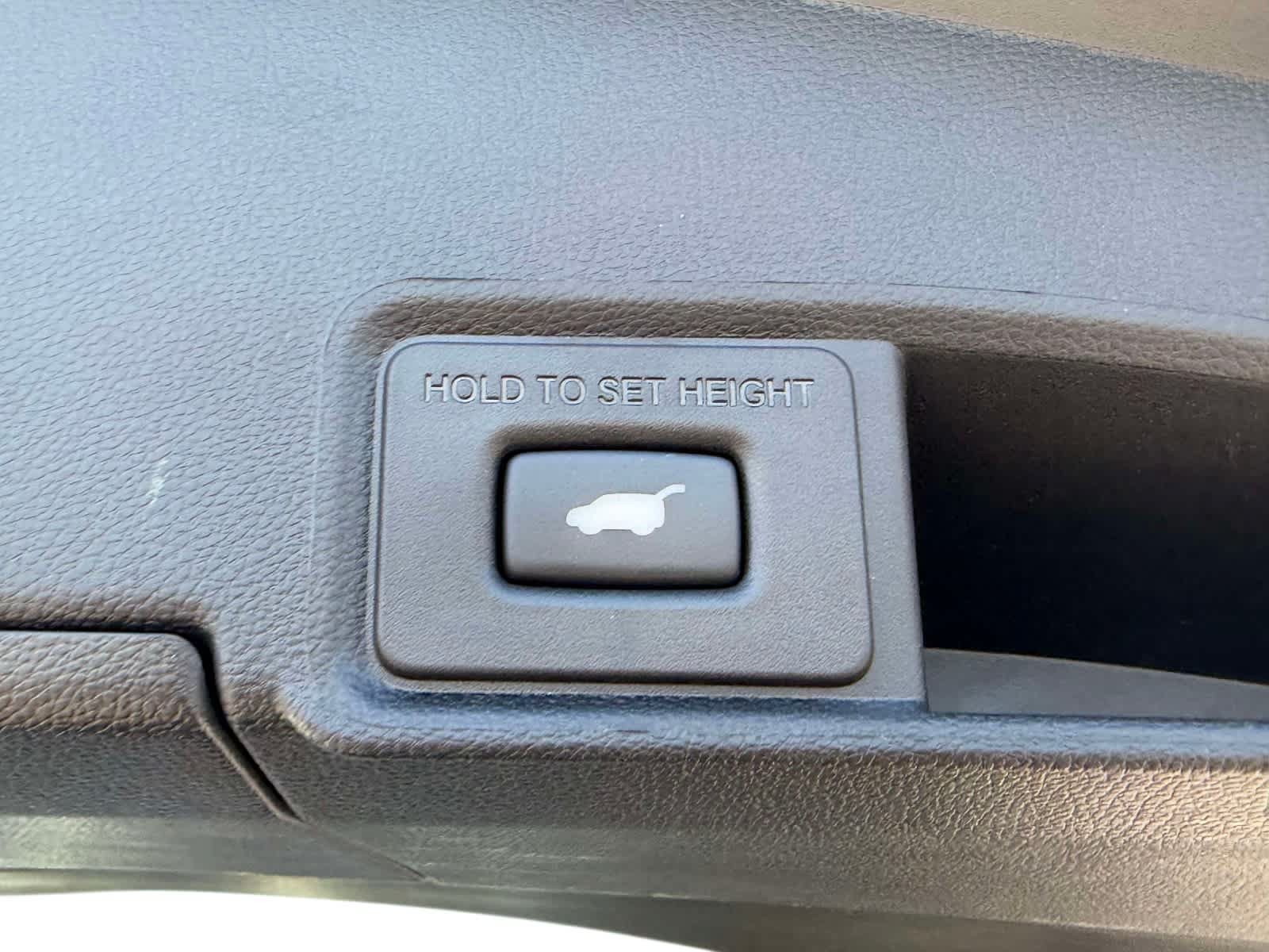 Used 2023 Acura RDX AWD image 12